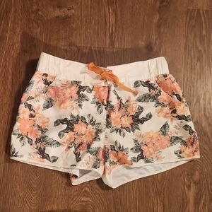 Floral Print Women's Beach Style Shorts